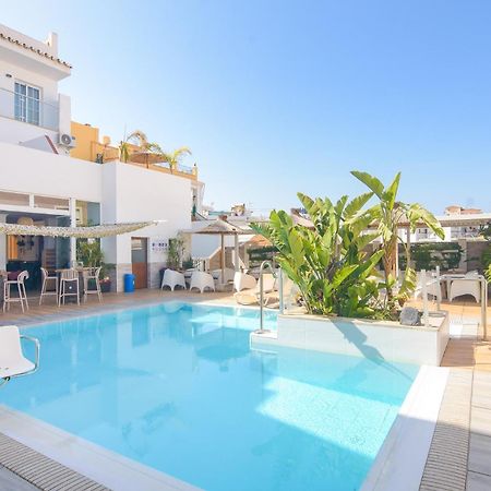 Hostal La Ermita Нерха Екстериор снимка