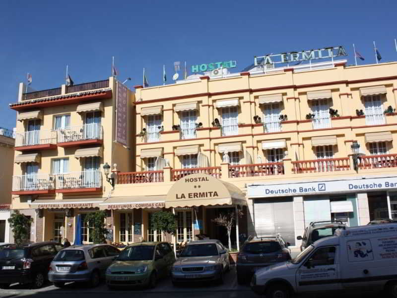 Hostal La Ermita Нерха Екстериор снимка